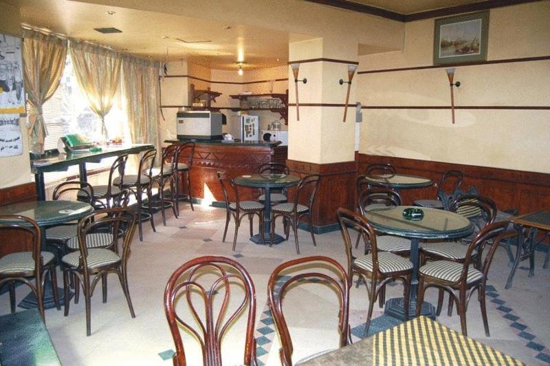 Nile Zamalek Hotel Giza Exteriör bild
